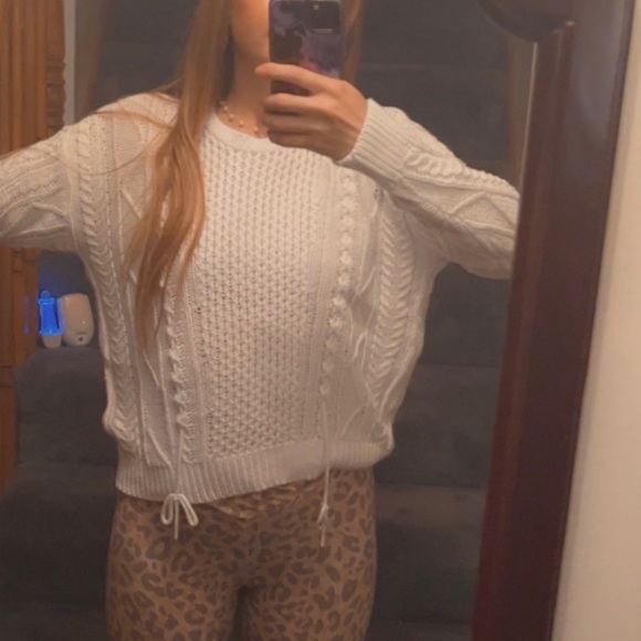 White Ralph Lauren sweater - Picture 1 of 5